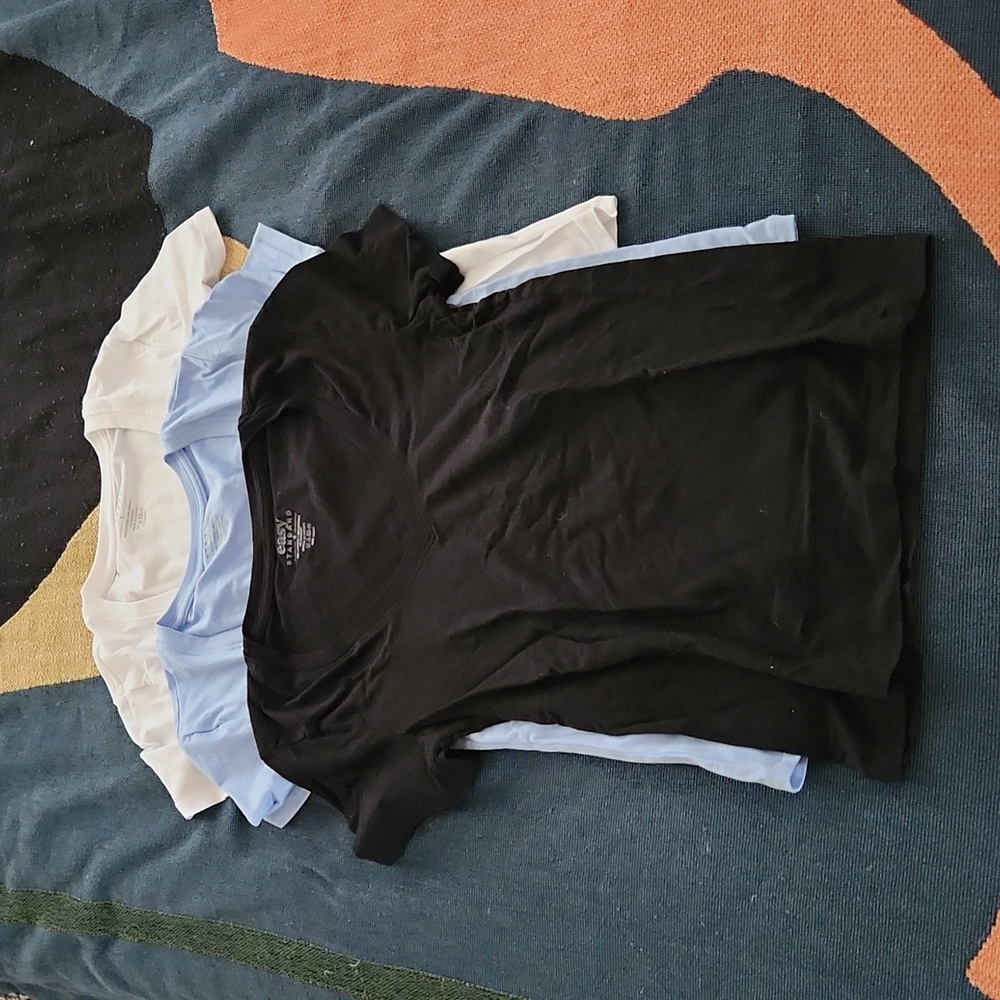 Easy Standard 3 pack v-neck tees